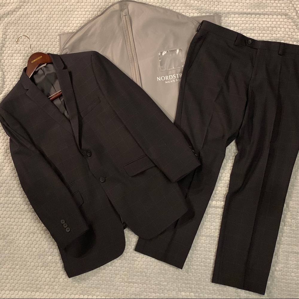 Andrew Marc Big Boys Window Pane Pattern Suit sz20